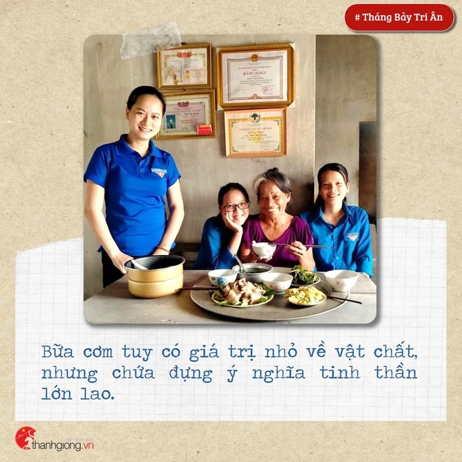 Tháng Bảy tri ân: Những bữa cơm cùng màu áo xanh nghĩa tình - ảnh 1