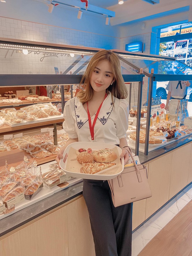Hot girl 9 năm luyện võ giành 16 huy chương vàng muốn trở thành MC chuyên nghiệp - ảnh 8