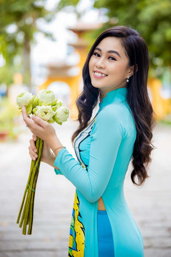18 tuổi Hoa khôi Sinh viên từng bán trà sữa và đi dạy thêm - ảnh 5