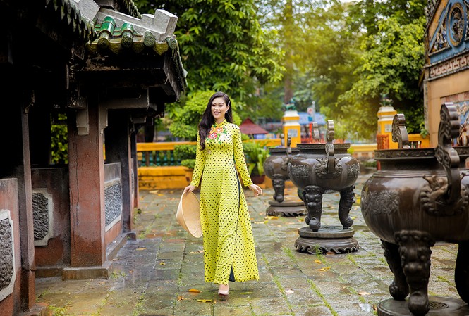18 tuổi Hoa khôi Sinh viên từng bán trà sữa và đi dạy thêm - ảnh 10