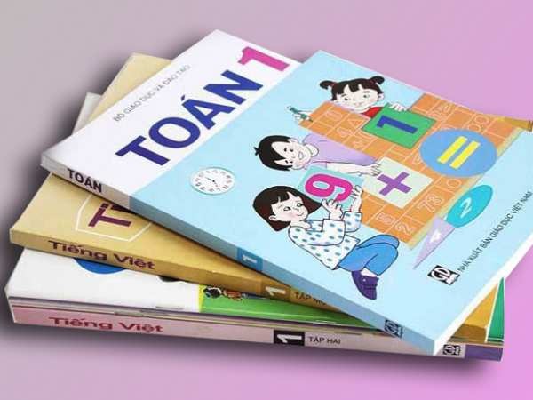 Không được ép buộc học sinh phải mua tài liệu tham khảo - ảnh 1
