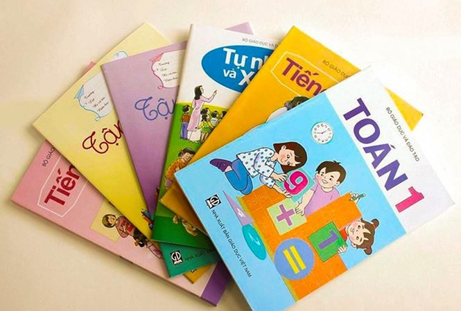 Thanh tra, kiểm tra việc trang bị sách giáo khoa trong năm học mới - ảnh 1