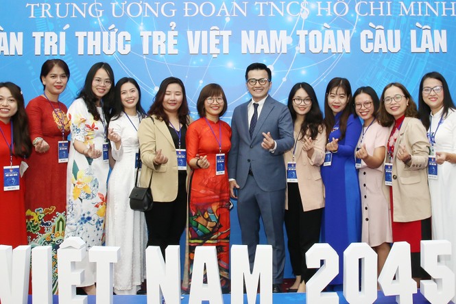 Trí thức trẻ đề xuất giải pháp phát triển “Việt Nam 2045“ - ảnh 5