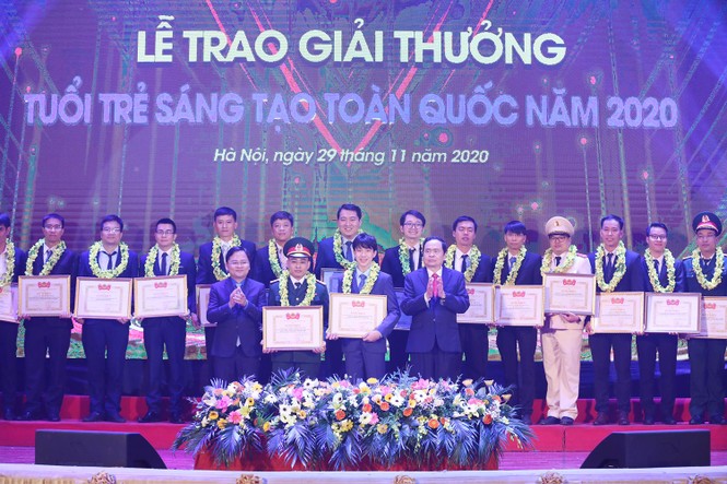 Giải thưởng “Tuổi trẻ sáng tạo” trao cho 37 công trình thanh niên - ảnh 4