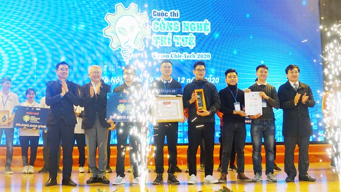 27 đội thi tranh tài tại cuộc thi công nghệ dành cho sinh viên - ảnh 1