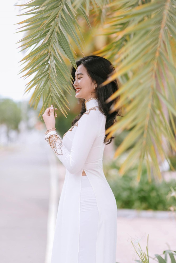 Nữ sinh viên trường Đoàn sở hữu góc nghiêng tuyệt đẹp - ảnh 10