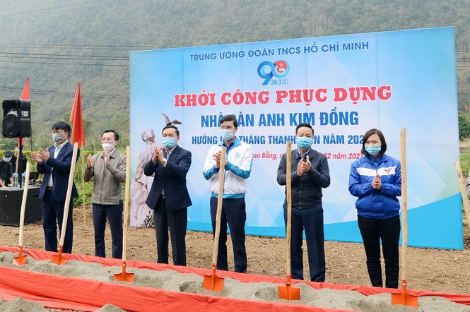 Giáo dục truyền thống cho đội viên, thiếu niên trên “Địa chỉ đỏ” nhà sàn anh Kim Đồng - ảnh 3