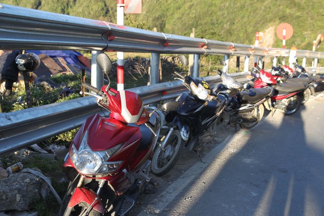Những điểm 'check in' tự phát trên đèo Ô Quy Hồ - ảnh 3