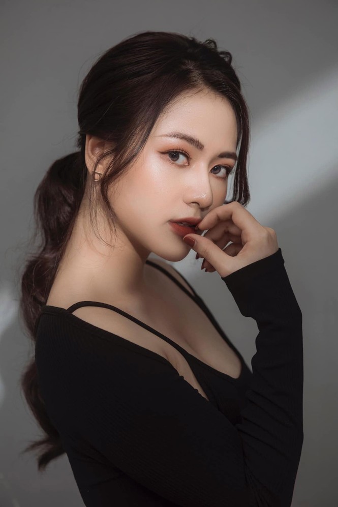 Việt Hoa bật mí về những cảnh đối đầu ‘bố chồng’ Hoàng Dũng trong ‘Trở về giữa yêu thương' - ảnh 2