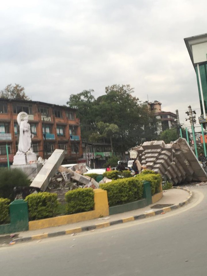 Tường trình từ Nepal: 6 tiếng kinh hoàng giữa tâm động đất - ảnh 6