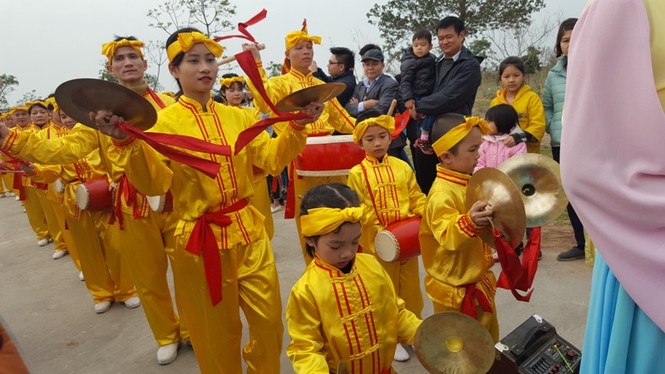 Hàng vạn người dự đám rước lễ hội Thủy tổ dân tộc - ảnh 9