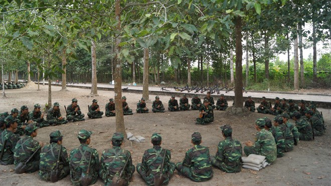 Tân binh Trung đoàn Gia Định trên thao trường đất thép Củ Chi - ảnh 7