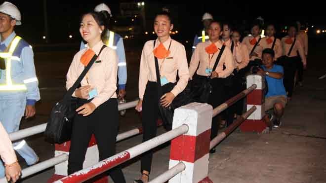 BOT Cai Lậy thu phí trở lại lúc nửa đêm - ảnh 6