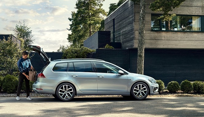 Volkswagen sẽ loại bỏ động cơ đốt trong sau năm 2026 - ảnh 1