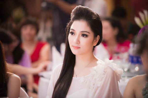 Những Hoa hậu làm rạng danh Việt Nam trên đấu trường quốc tế - ảnh 7