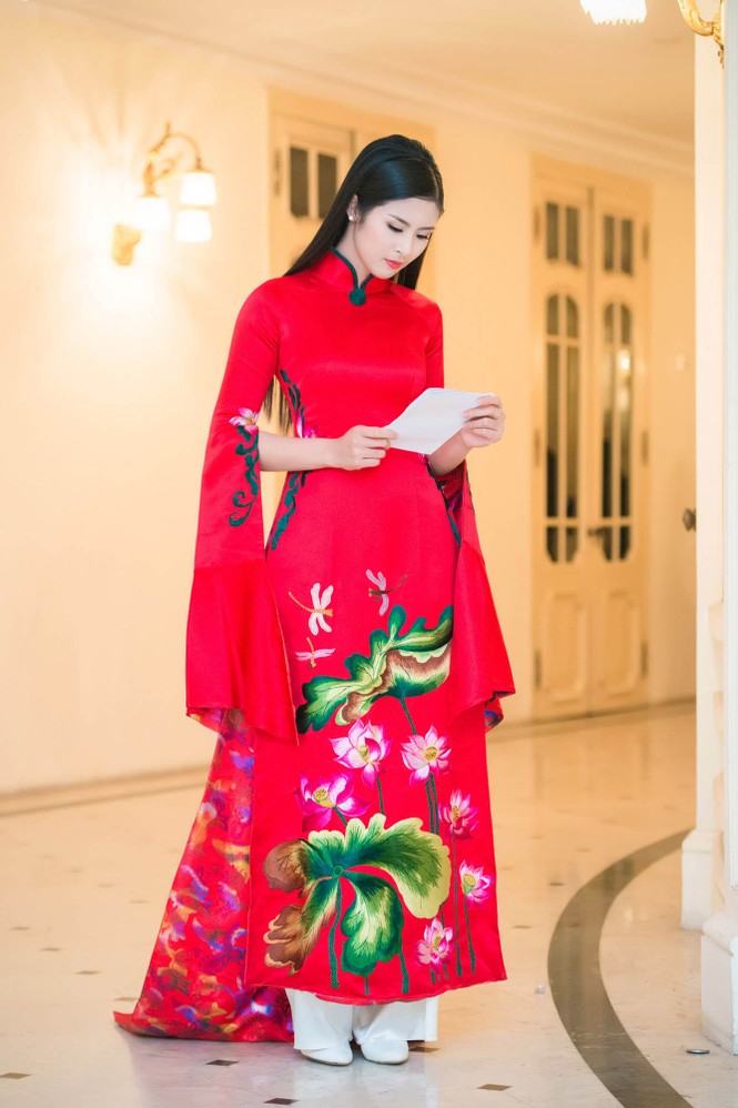 Hoa hậu Ngọc Hân hội ngộ Á hậu Huyền My tại Hà Nội - ảnh 4