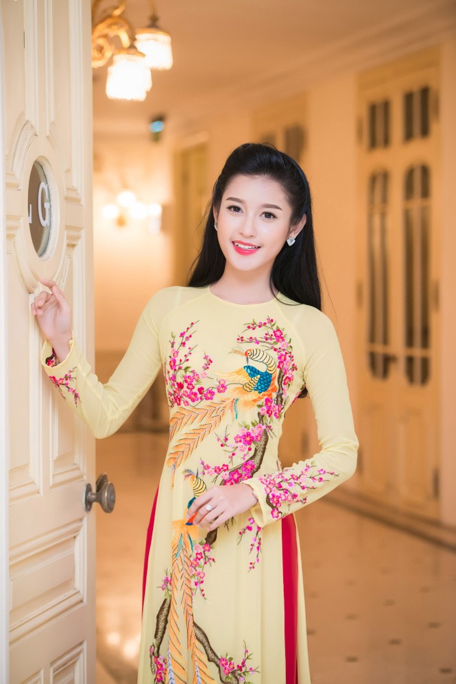 Hoa hậu Ngọc Hân hội ngộ Á hậu Huyền My tại Hà Nội - ảnh 8