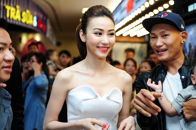 Ngân Khánh lộng lẫy ra mắt phim mới trước khi rời bỏ showbiz - ảnh 6