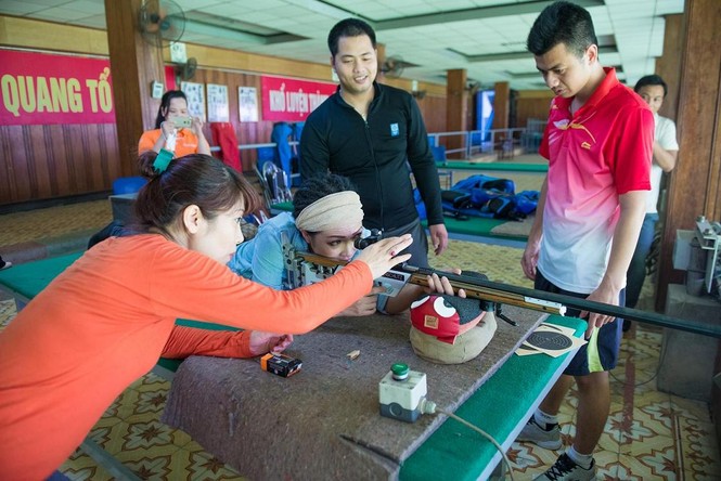 Phương Thanh thi chạy, bắn súng với vận động viên Seagames - ảnh 8