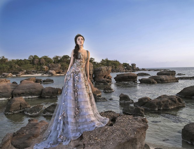 bộ ảnh hoa hậu nguyễn thị huyền - ảnh 3