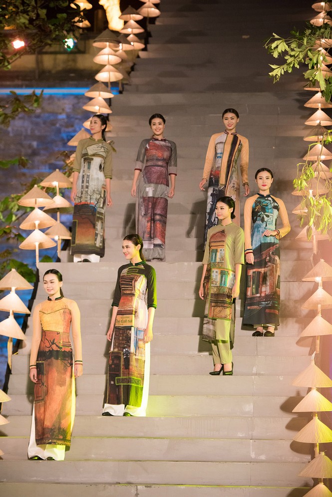 Dàn nghệ sĩ gạo cội của điện ảnh Việt trình diễn áo dài - ảnh 2