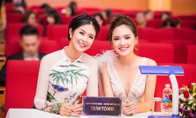 Ngọc Hân áo dài duyên dáng bên Tố Như gợi cảm - ảnh 5