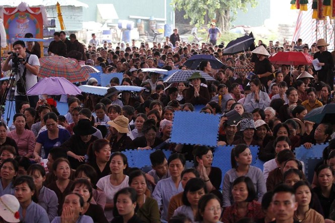 Cầu siêu cho 'bé đỏ'- nét đẹp mùa Vu Lan - ảnh 6