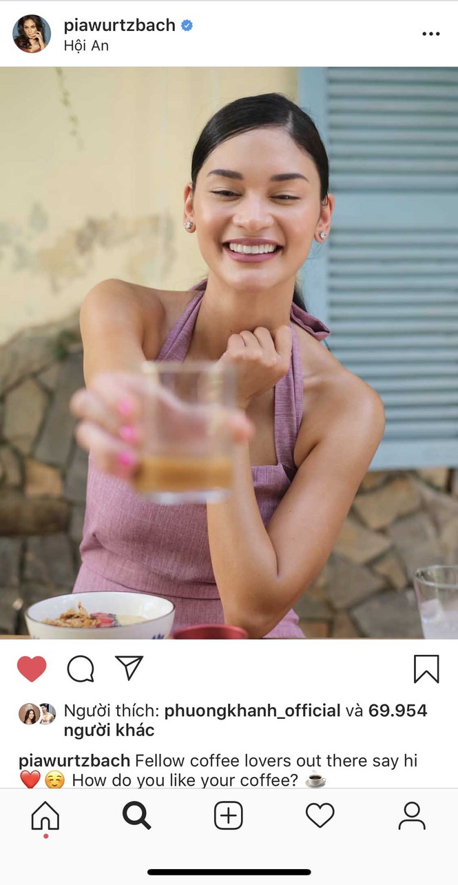 Hoa hậu Hoàn vũ Pia Wurtzbach mặc áo dài, đội nón lá ăn bánh mỳ ở Hội An - ảnh 5