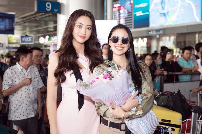 Hoa hậu thế giới Megan Young uống trà đá vỉa hè khi vừa đến Việt Nam - ảnh 4