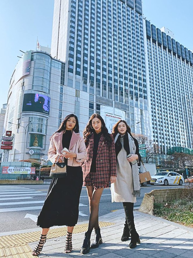 Lương Thuỳ Linh, Tường San, Kiều Loan đẹp 'bất phân thắng bại' khi mặc hanbok - ảnh 2