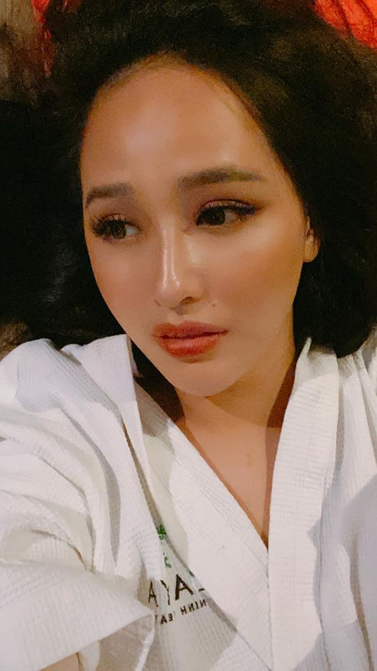 Mai Phương Thuý mặc áo tắm màu nude, khoe vòng một nóng 'bỏng mắt' - ảnh 5