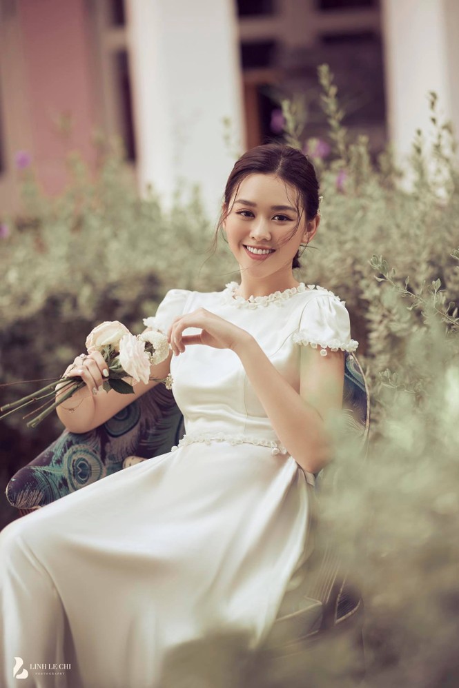 Á hậu Tường San sắp kết hôn ở tuổi 20, hé lộ về chồng sắp cưới hơn 9 tuổi - ảnh 1