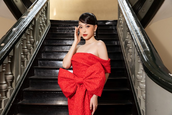Đỗ Thị Hà diện váy đỏ rực khoe chân dài miên man, đọ sắc đàn chị Tiểu Vy-Hà Kiều Anh - ảnh 10