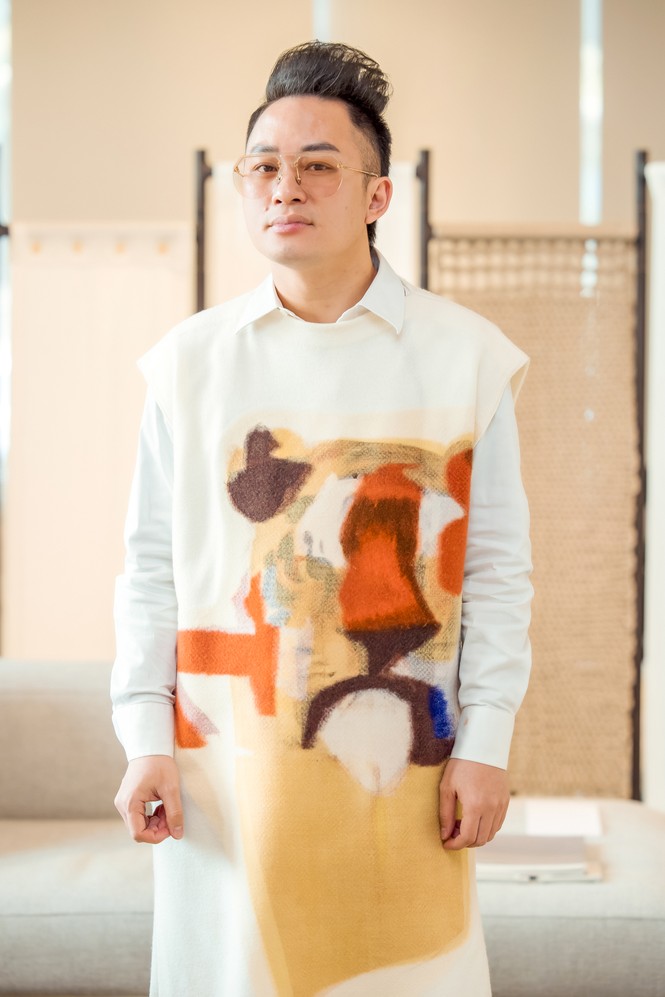 BTV Ngọc Trinh tái xuất xinh đẹp - ảnh 7
