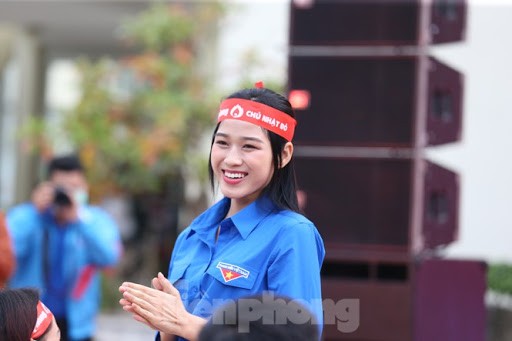 Trước thềm thi Miss World 2021, Hoa hậu Đỗ Thị Hà có những bước đi đầy thông minh - ảnh 6