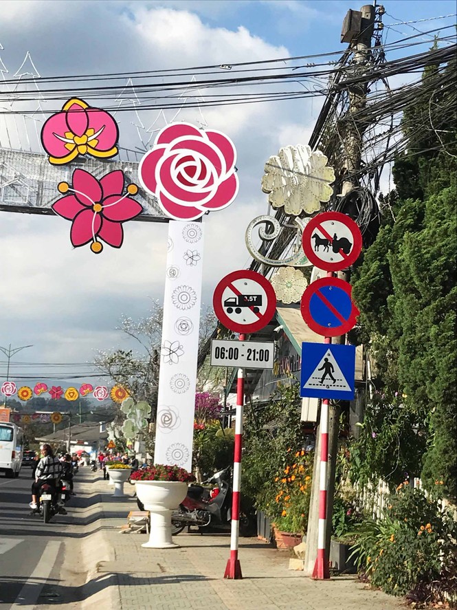 Đà Lạt cấm xe trên nhiều tuyến đường dịp Festival hoa 2019 - ảnh 1