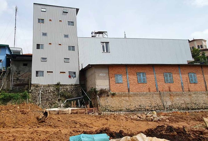 Đà Lạt: Đào khoét, san gạt đất bừa bãi, nhiều nơi bị sạt lở - ảnh 2