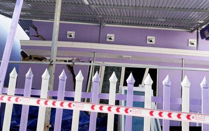 Xây khách sạn 5 tầng hầm gây sự cố, phải bồi thường cho 12 hộ dân - ảnh 2