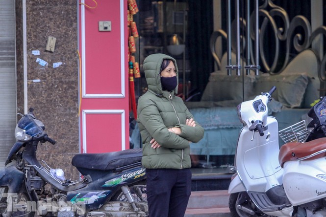 Hà Nội đón không khí lạnh: 'Đã nghe rét mướt luồn trong gió' - ảnh 5