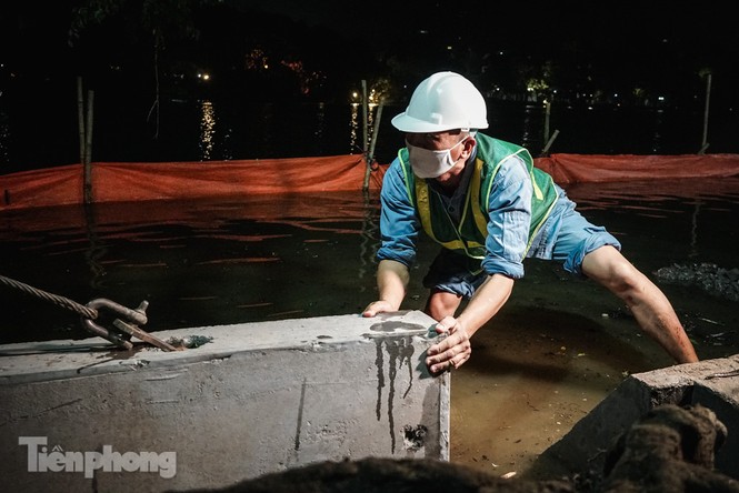 Lặng lẽ mưu sinh giữa chợ, ven hồ trong kỳ nghỉ lễ - ảnh 6