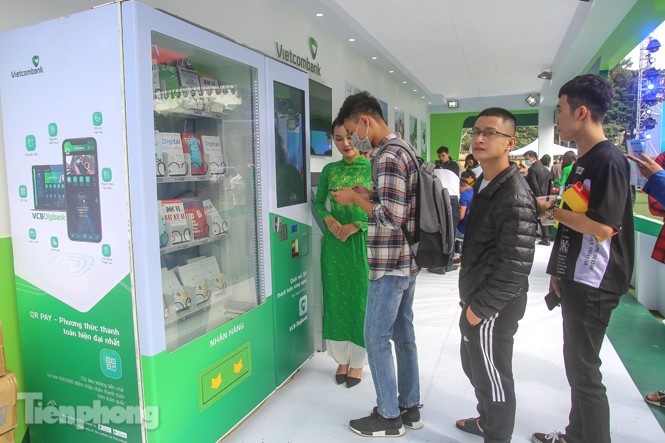 Giới trẻ nườm nượp đến trải nghiệm Ngày thẻ Việt Nam 2020 - ảnh 23