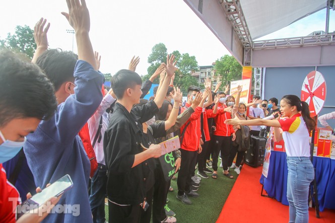 Giới trẻ nườm nượp đến trải nghiệm Ngày thẻ Việt Nam 2020 - ảnh 9