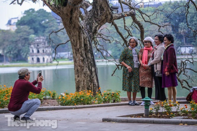 Hà Nội thanh bình trong buổi sáng cuối cùng năm 2020 - ảnh 8