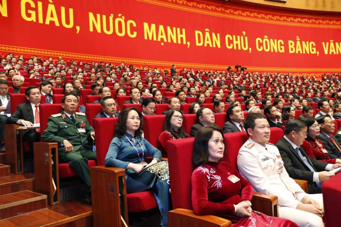 Cận cảnh phiên thảo luận các văn kiện Đại hội XIII của Đảng - ảnh 20