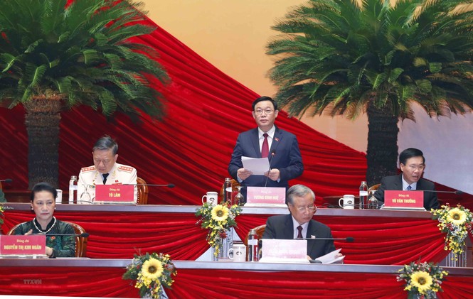 Cận cảnh phiên thảo luận các văn kiện Đại hội XIII của Đảng - ảnh 1