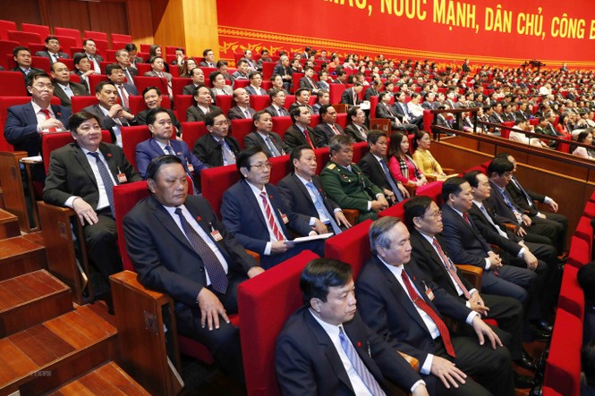 Cận cảnh phiên thảo luận các văn kiện Đại hội XIII của Đảng - ảnh 24