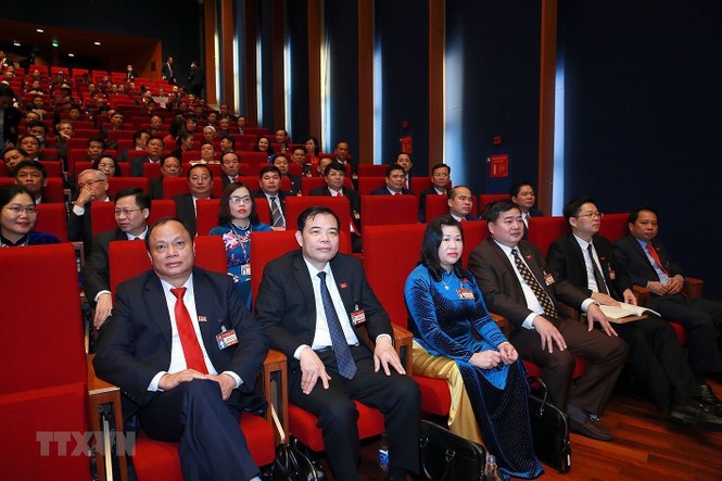Cận cảnh phiên thảo luận các văn kiện Đại hội XIII của Đảng - ảnh 26