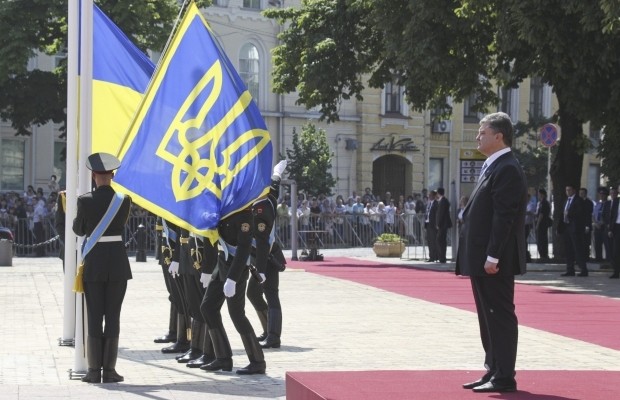 Tân Tổng thống Ukraine nói gì với Nga về Crimea? - ảnh 15