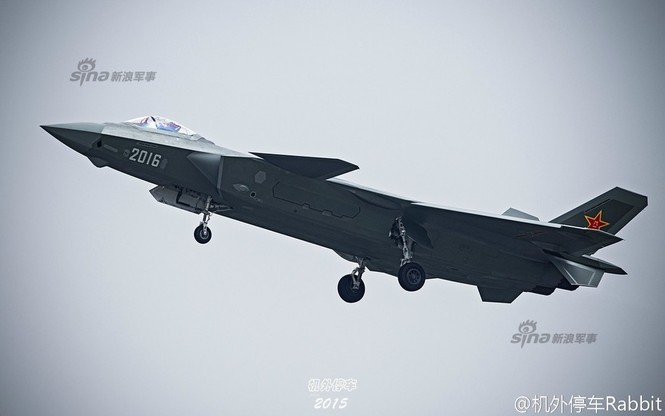Tiêm kích J-20 Trung Quốc so đọ với siêu chiến đấu cơ T-50 Nga - ảnh 11