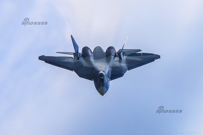 Tiêm kích J-20 Trung Quốc so đọ với siêu chiến đấu cơ T-50 Nga - ảnh 4